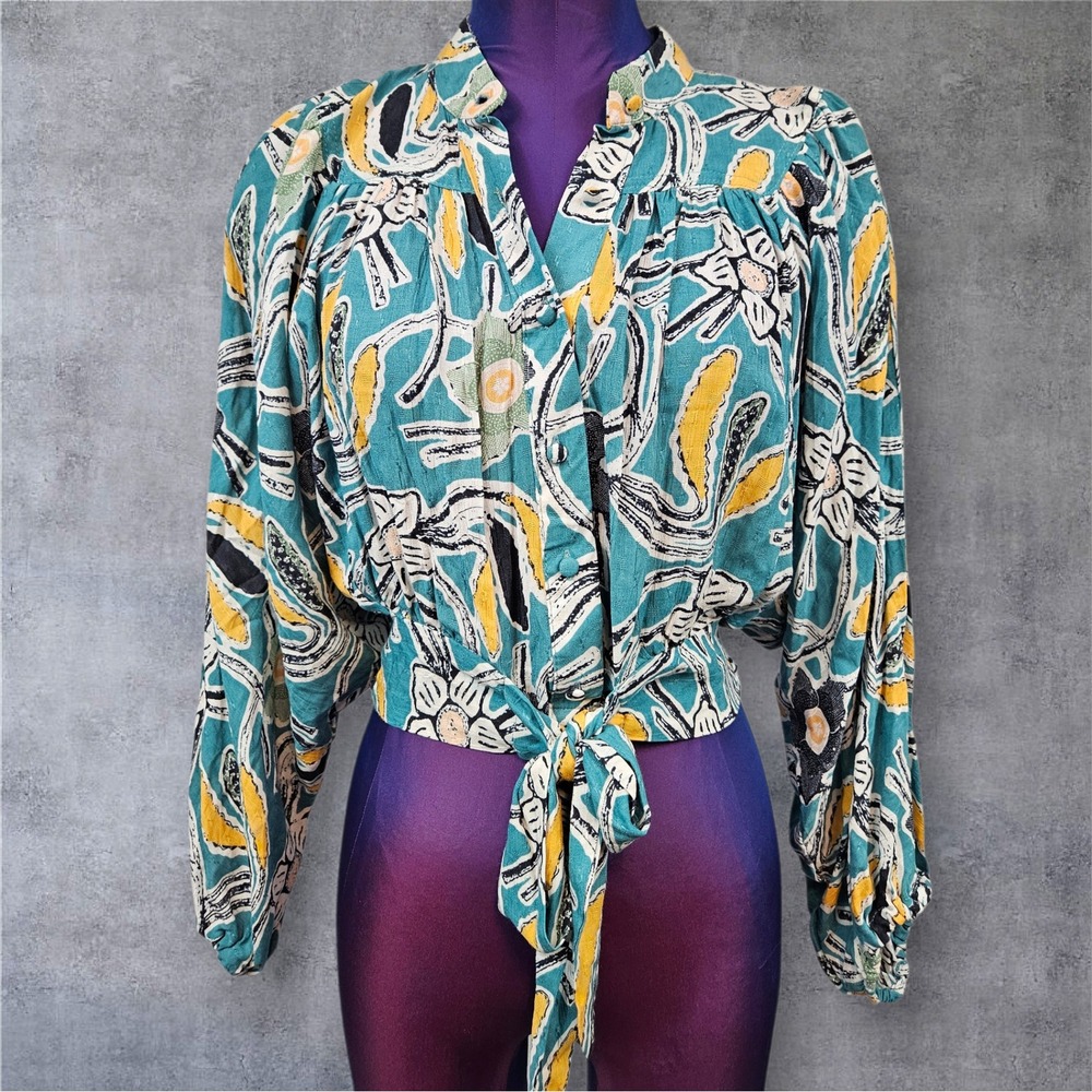 Christian Siriano New York Whimsy Floral Print Cropped Tie Front Blouse Small